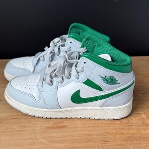 Nike Kids' Air Jordan 1 Mid